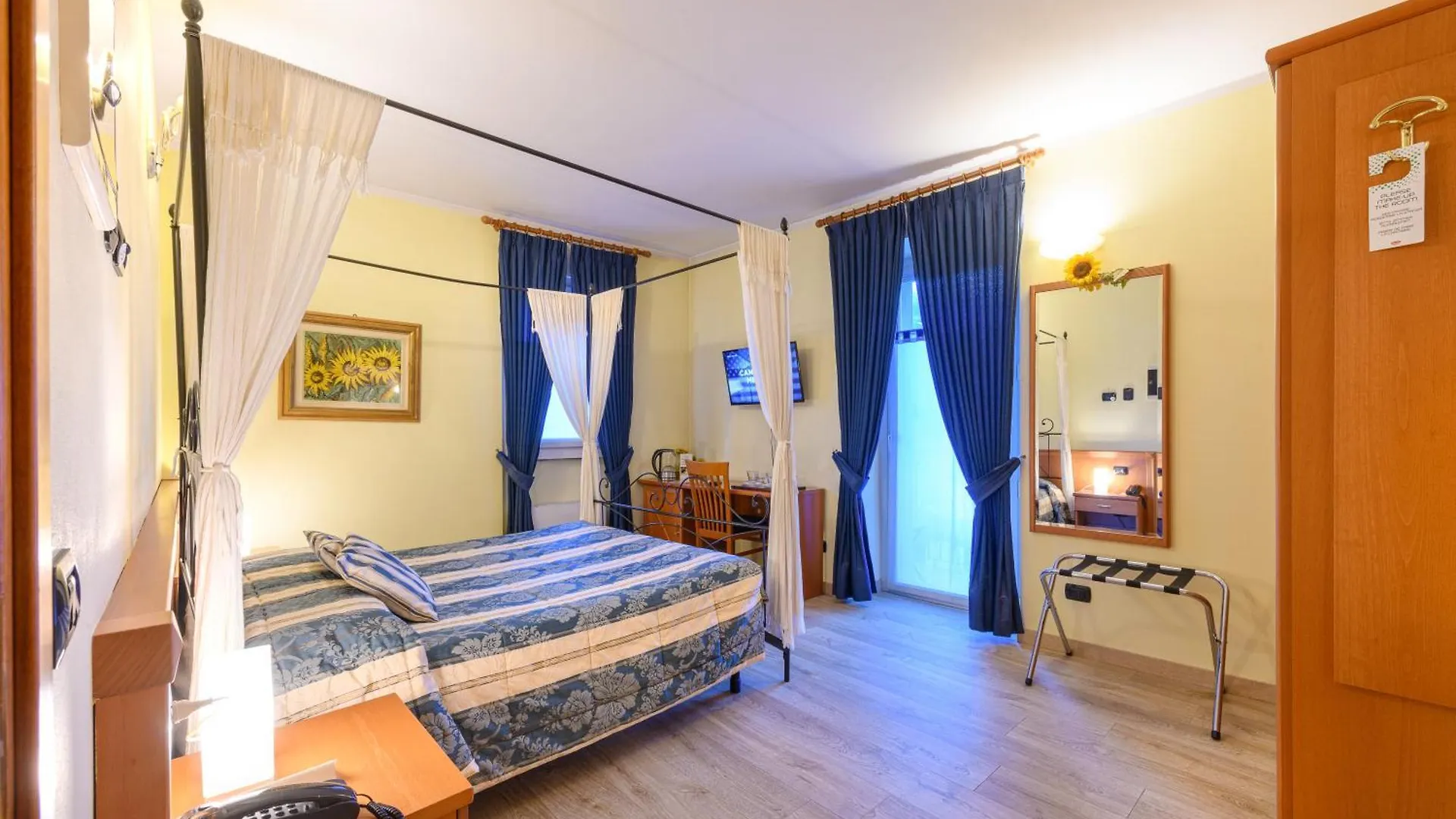 Hotel Garni Le Corti Grosotto 3*,
