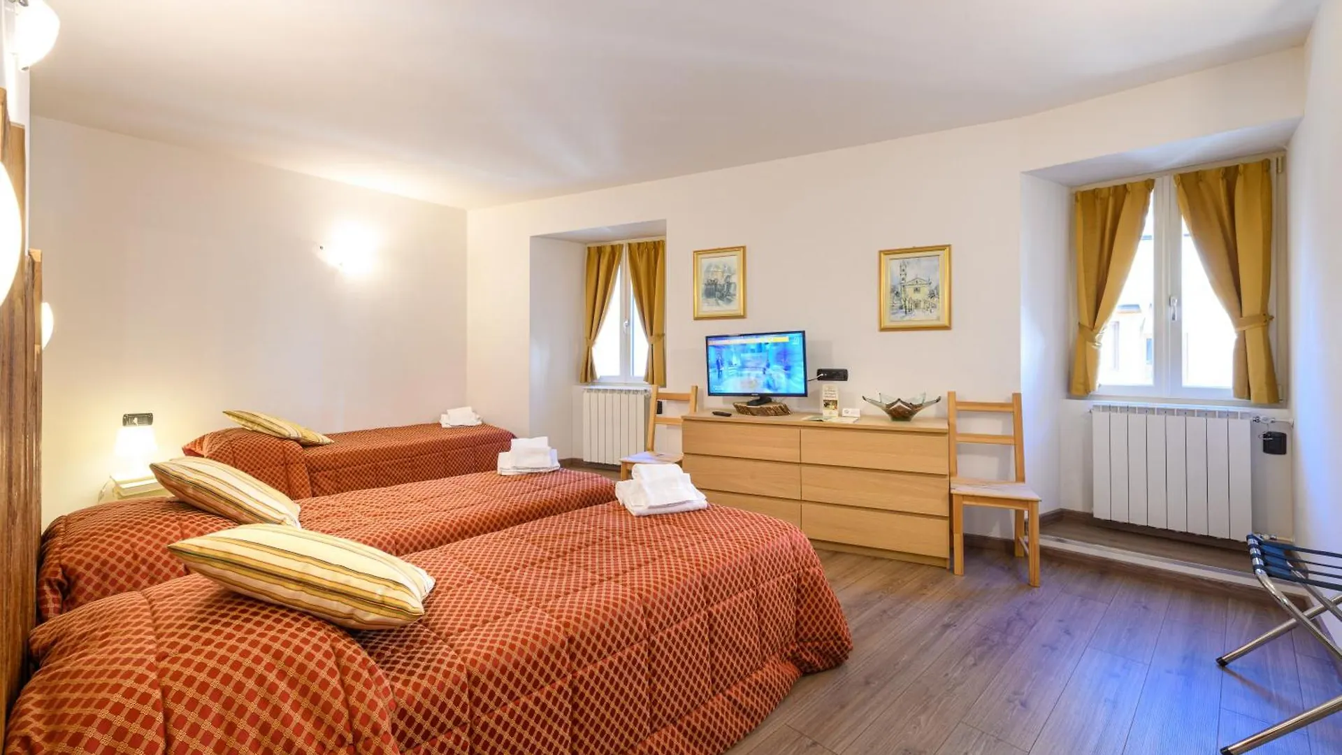 Hotel Garni Le Corti Grosotto 3*,  Italia